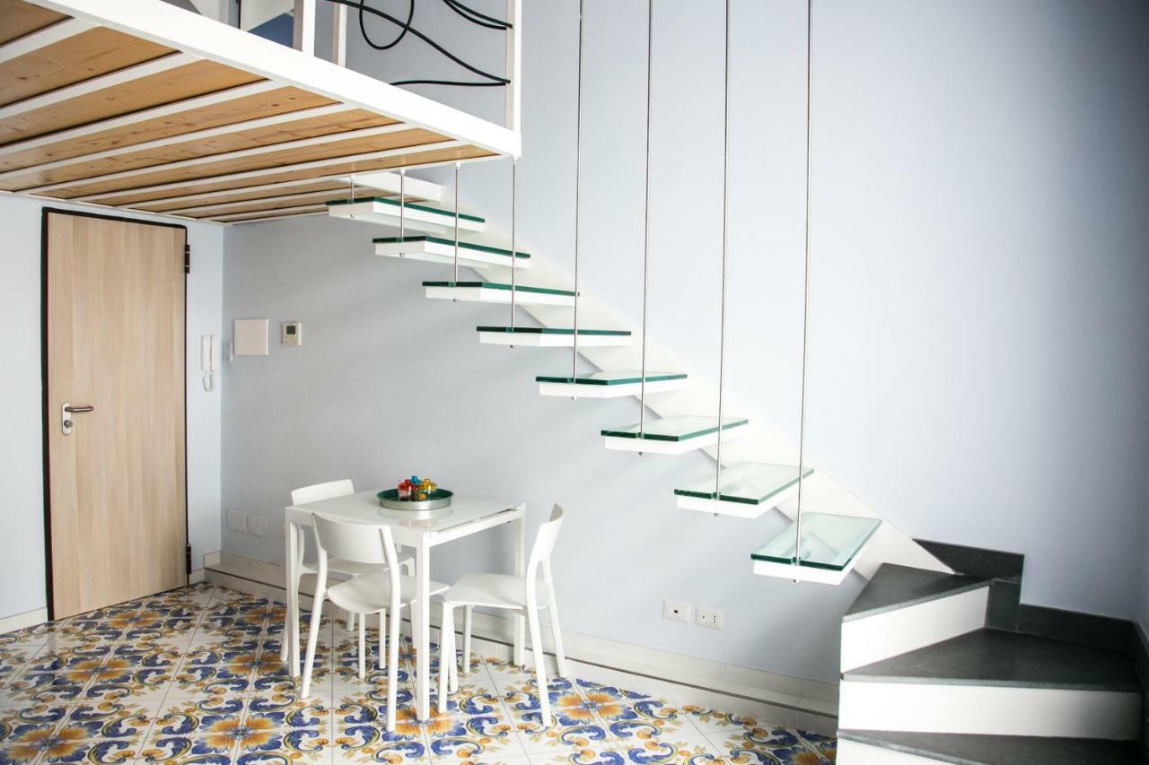 Casa Niccolo Apartment Наполи Екстериор снимка